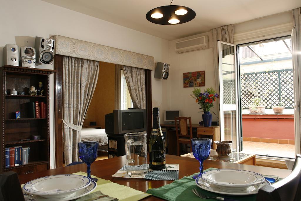 Flavia Rooftop Apartments Roma Cameră foto